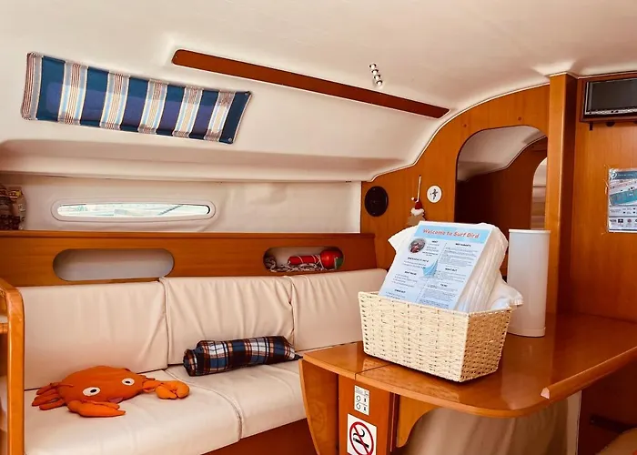Surfbird Cozy Sailboat Escape